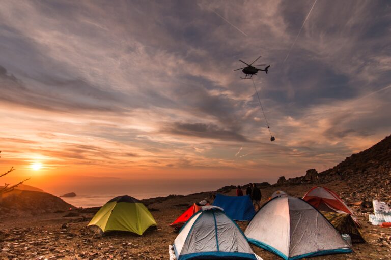 Αποστολή εγκατάστασης συστήματος επιτήρησης στην κορυφή της νήσου Γυάρου το 2015 (Πηγή: Χ. Παπαδάς)