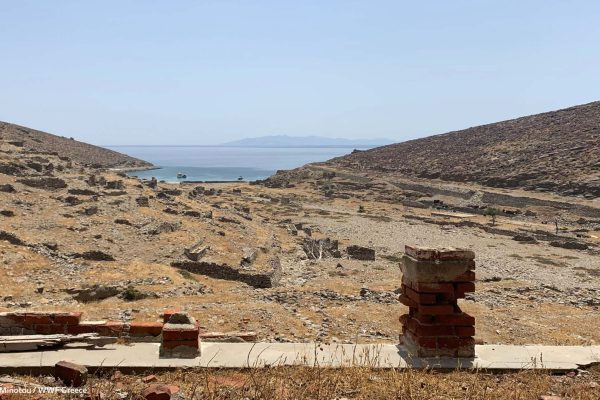 Η θέα του καταυλισμού από το σπίτι του Διοικητή